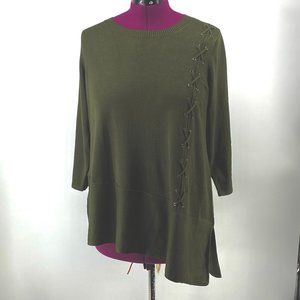 Avenue 18/20 Lightweight Sweater Olive Side Stitched Grommet Stitched Angled Top